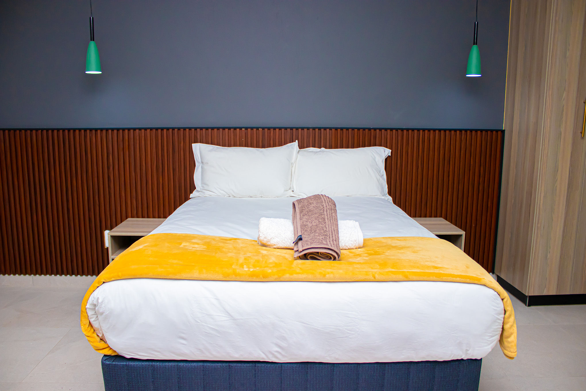 Room 8 Image